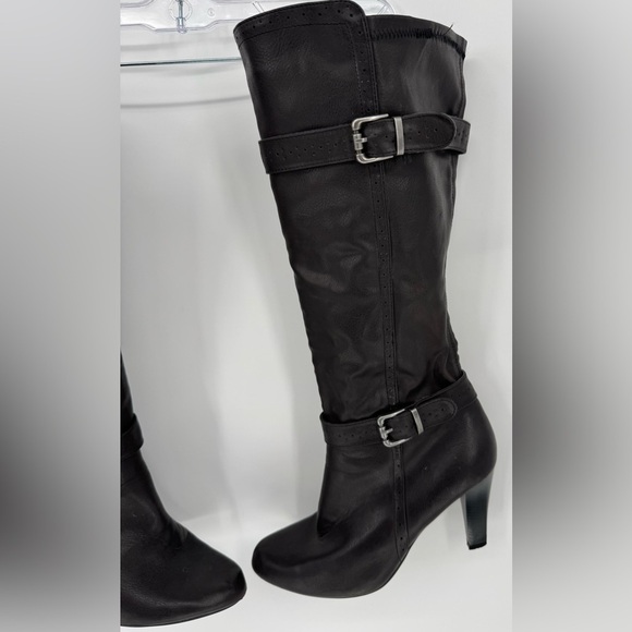 Tall Side Zip Heeled Boots - Picture 2 of 12